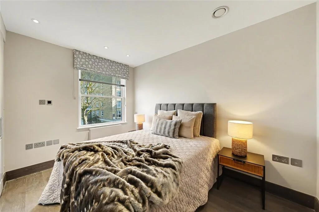 4 bedroom terraced house for rent