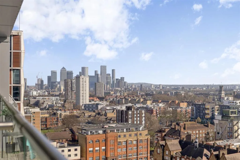 2 bedroom penthouse for rent