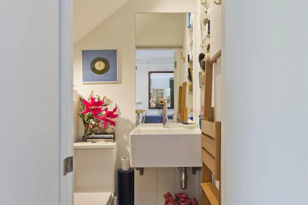 2 bedroom detached house for rent