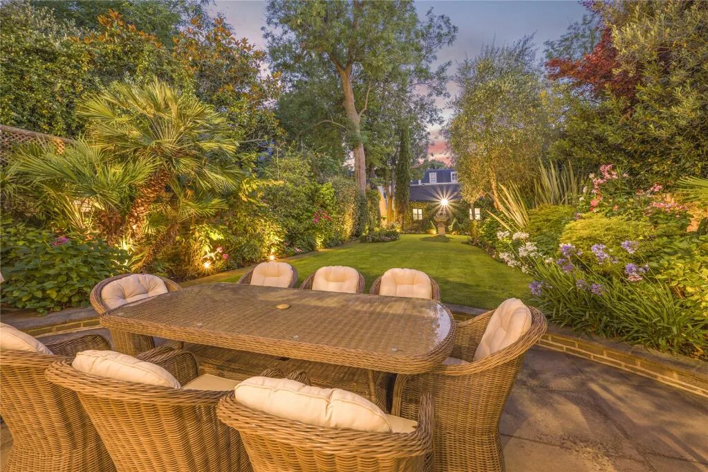 5 bedroom house for rent