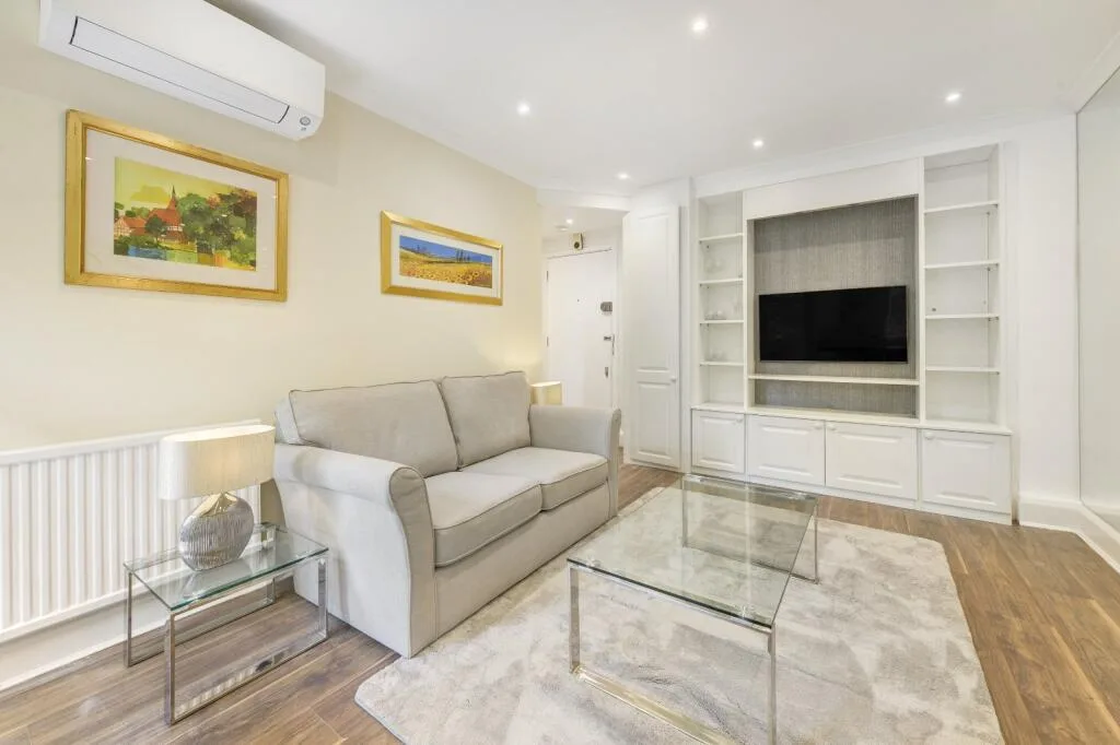 1 bedroom flat for rent