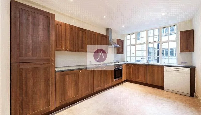 5 bedroom apartment for rent