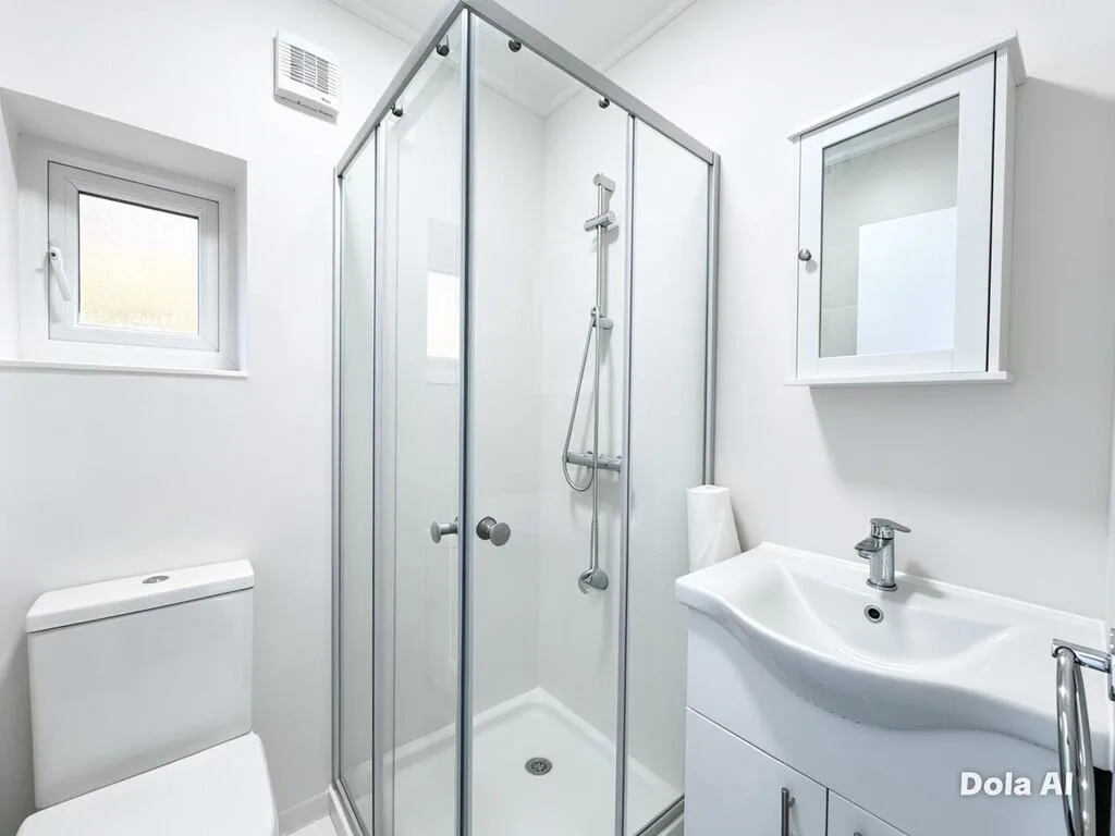 2 bedroom maisonette for rent