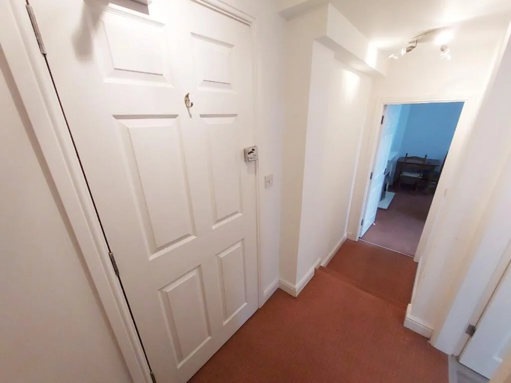 1 bedroom ground floor flat for rent