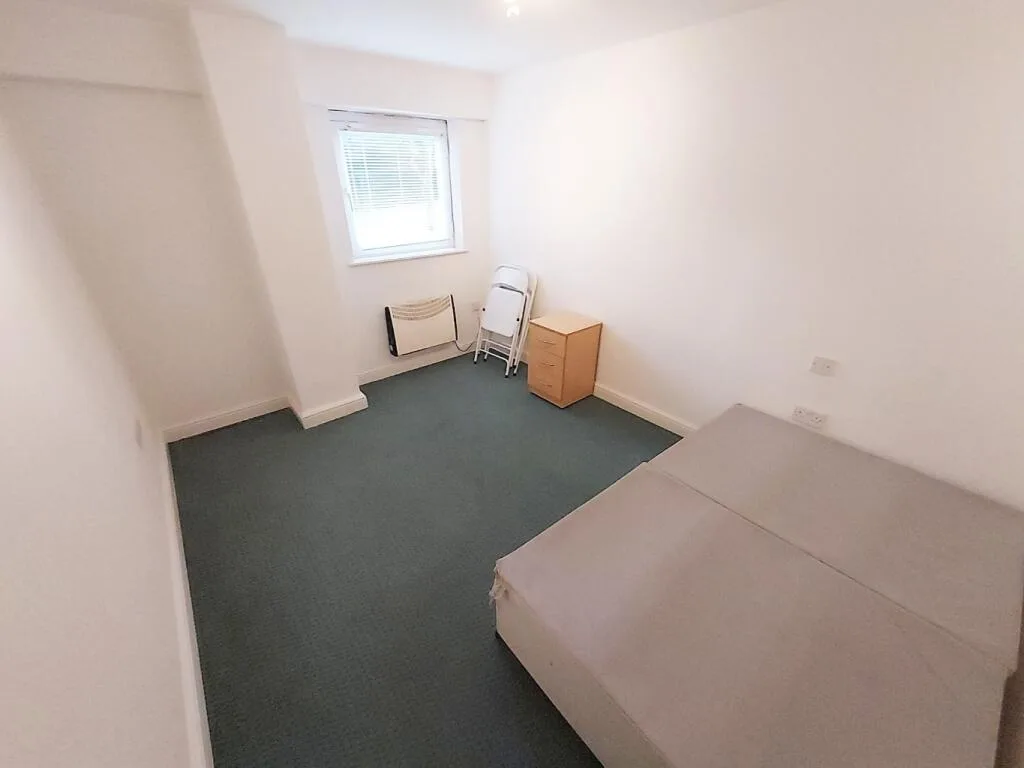 1 bedroom ground floor flat for rent