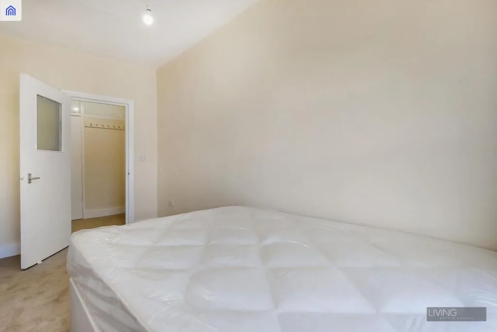 1 bedroom barn conversion for rent