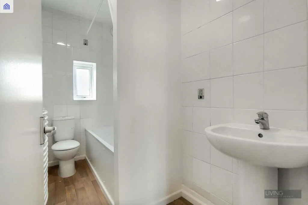1 bedroom barn conversion for rent