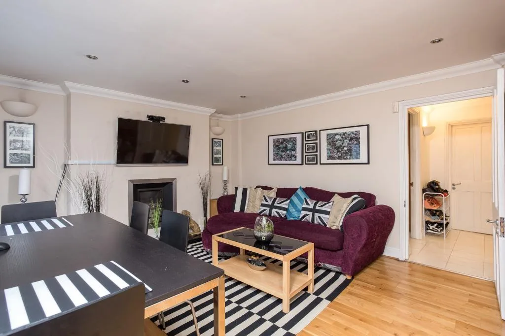 2 bedroom apartment for rent