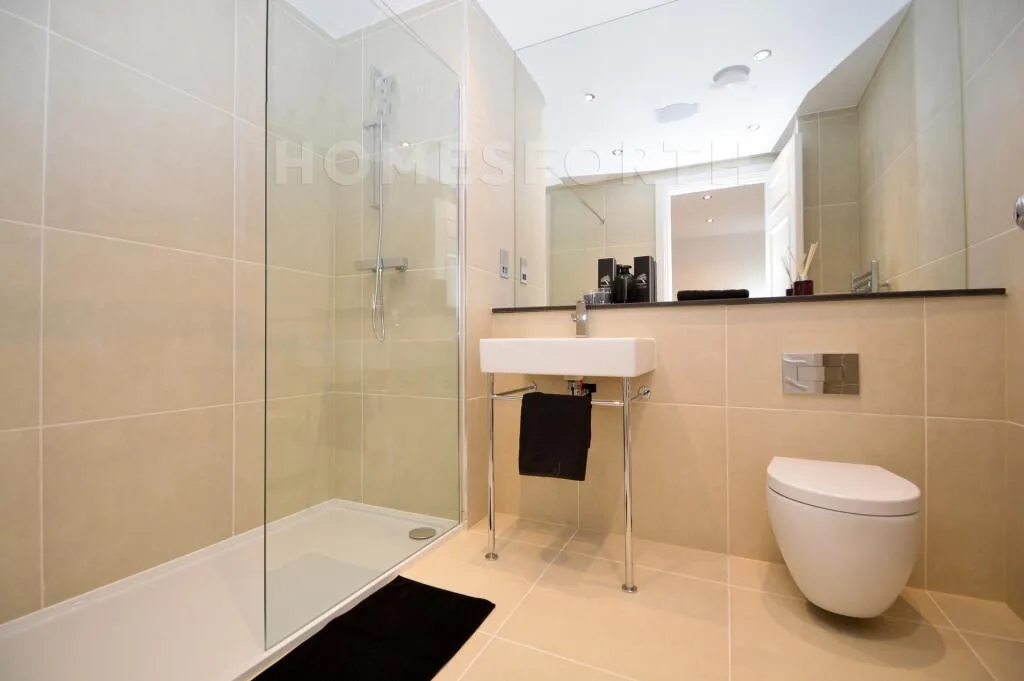2 bedroom penthouse for rent