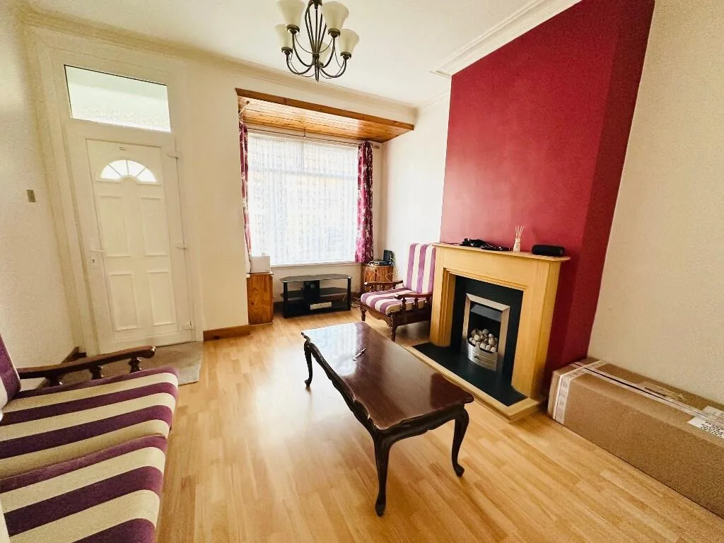 2 bedroom terraced house for rent
