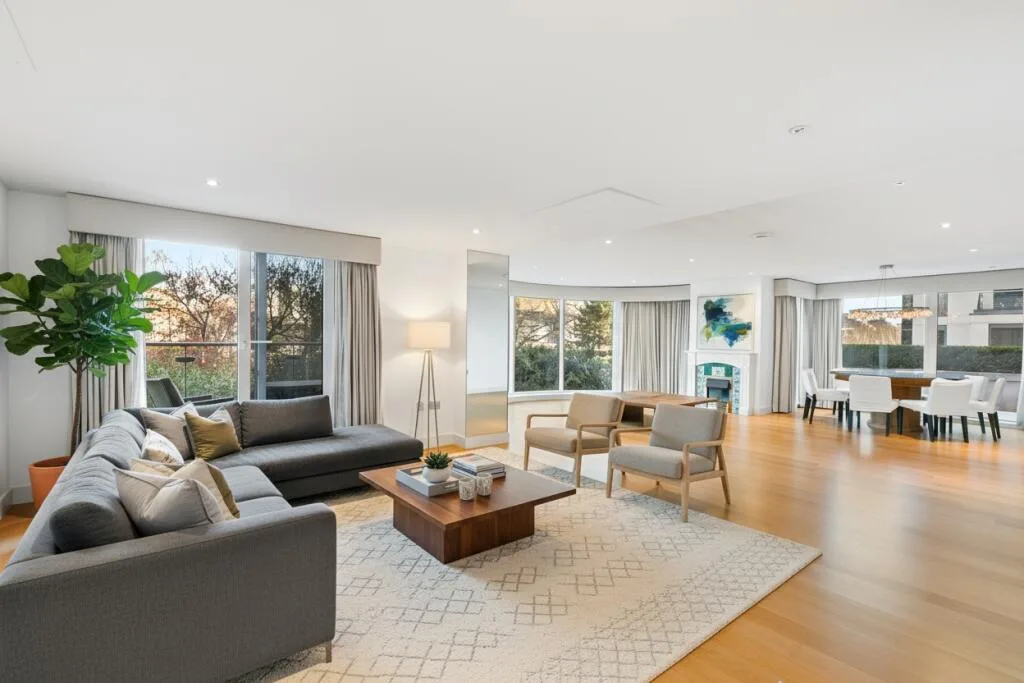 3 bedroom flat for rent