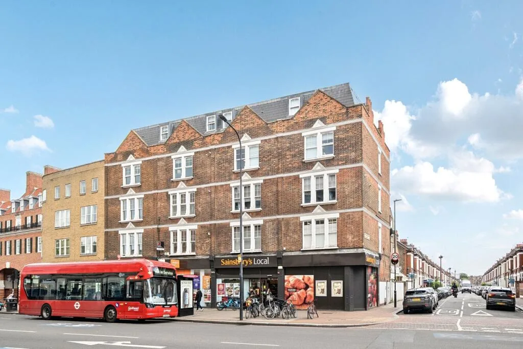 3 bedroom flat for rent