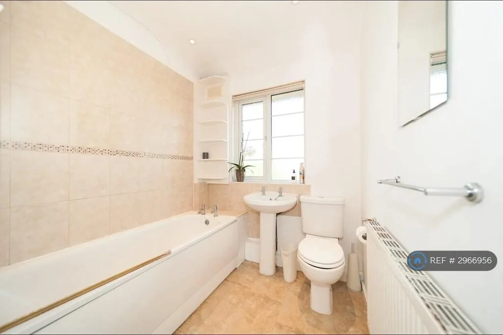 2 bedroom flat for rent