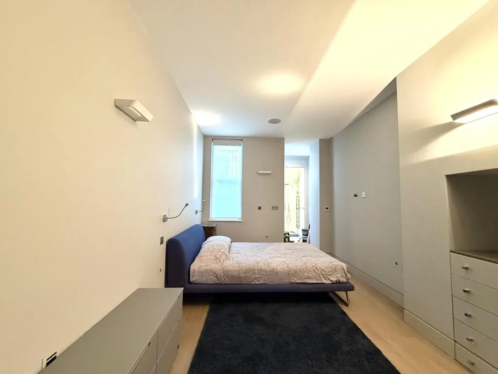 4 bedroom flat for rent