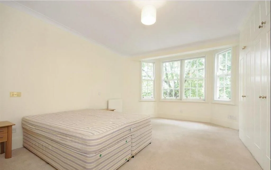 5 bedroom flat for rent
