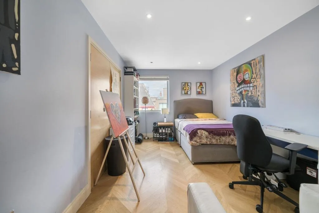 3 bedroom flat for rent