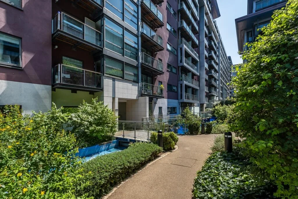 1 bedroom flat for rent