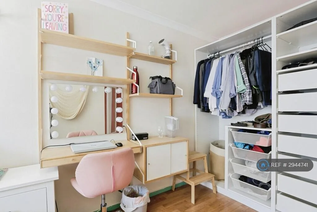 2 bedroom maisonette for rent