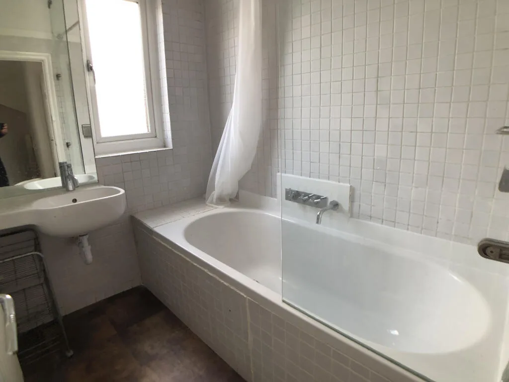 3 bedroom maisonette for rent