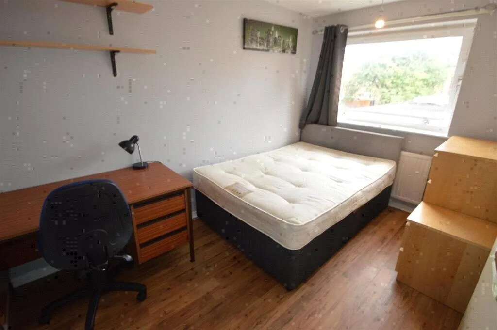 4 bedroom apartment for rent