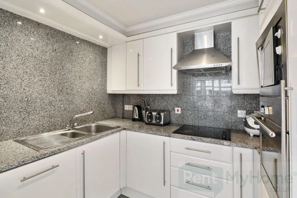 2 bedroom flat for rent