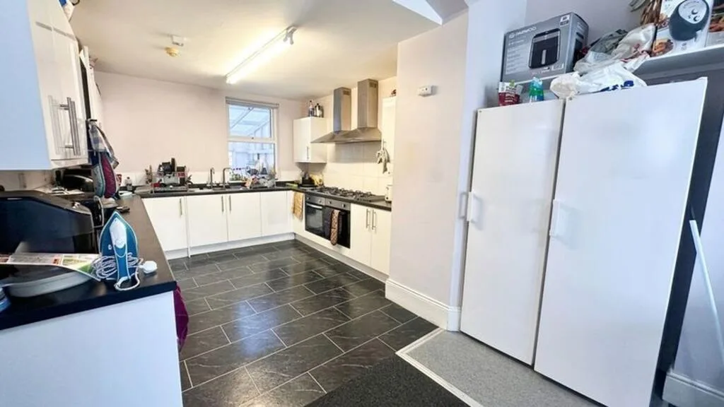 1 bedroom house of multiple occupation for rent