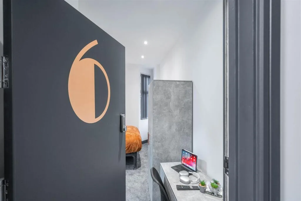 1 bedroom detached house for rent