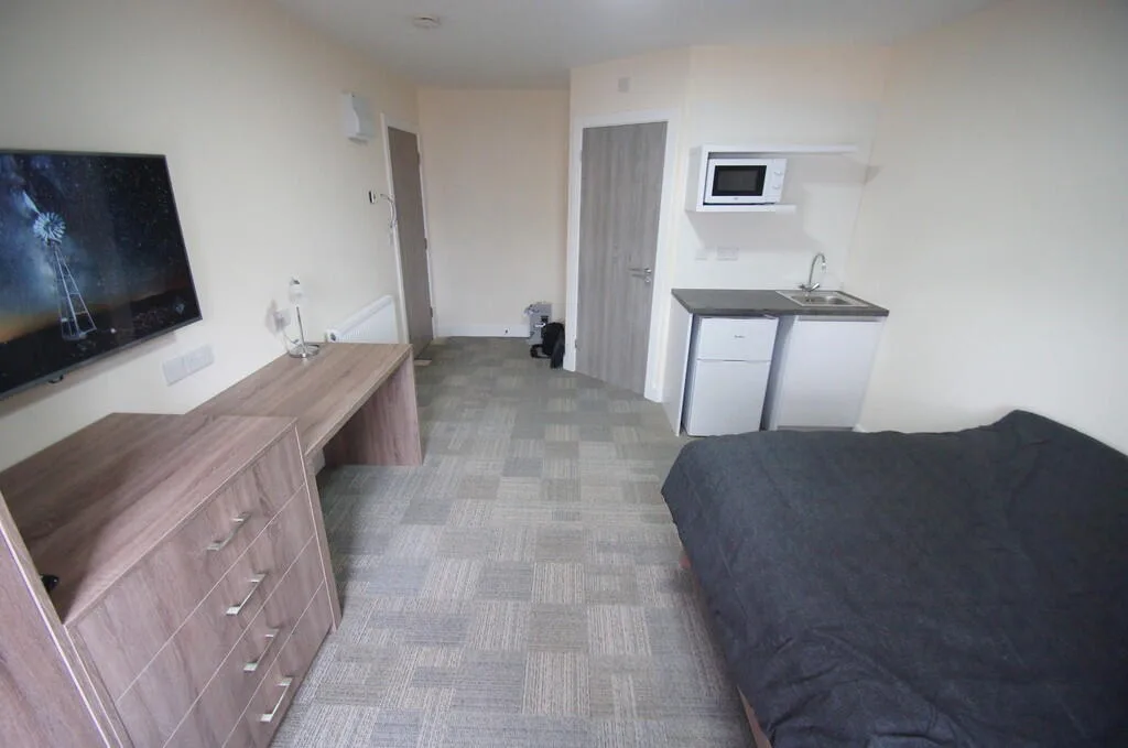 Studio flat for rent