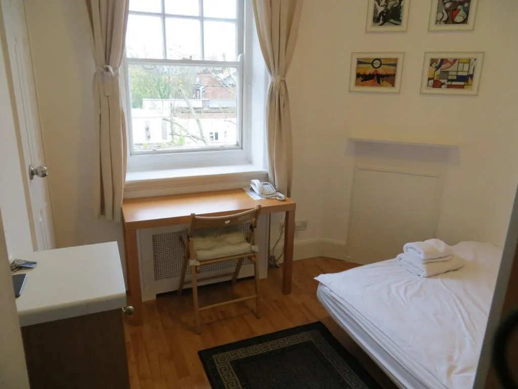 Studio apartment for rent