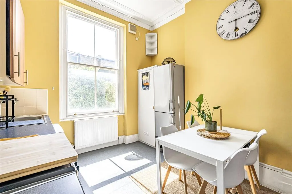 Studio apartment for rent