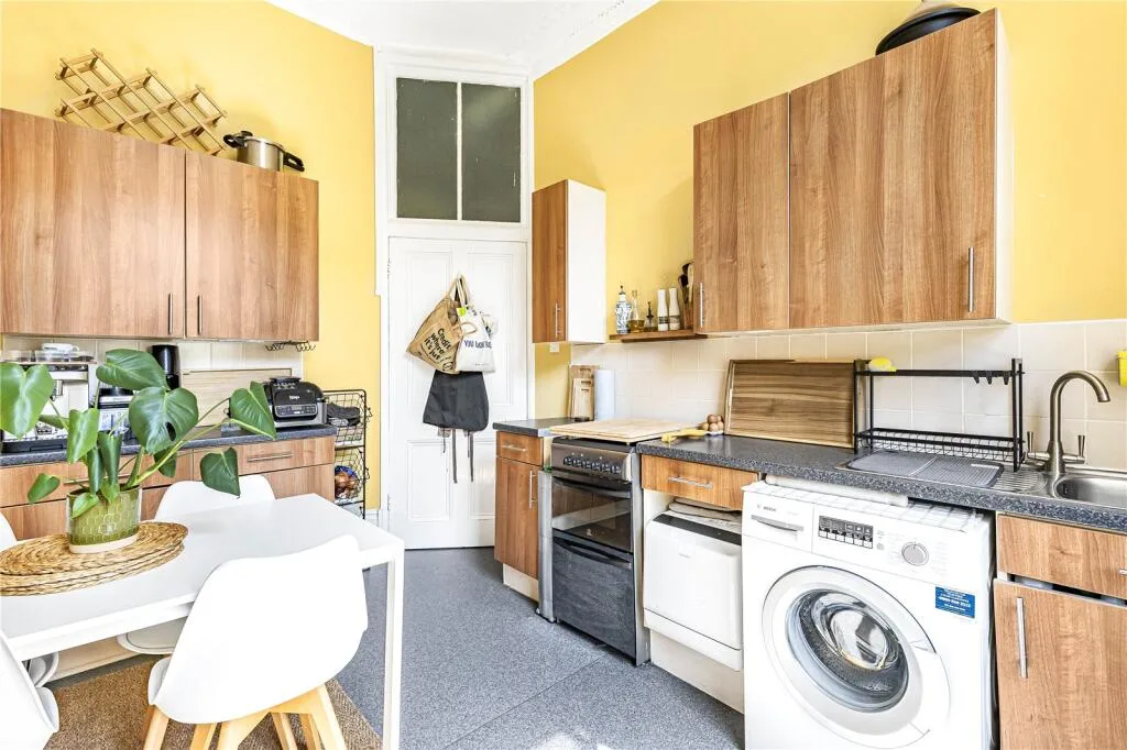Studio apartment for rent