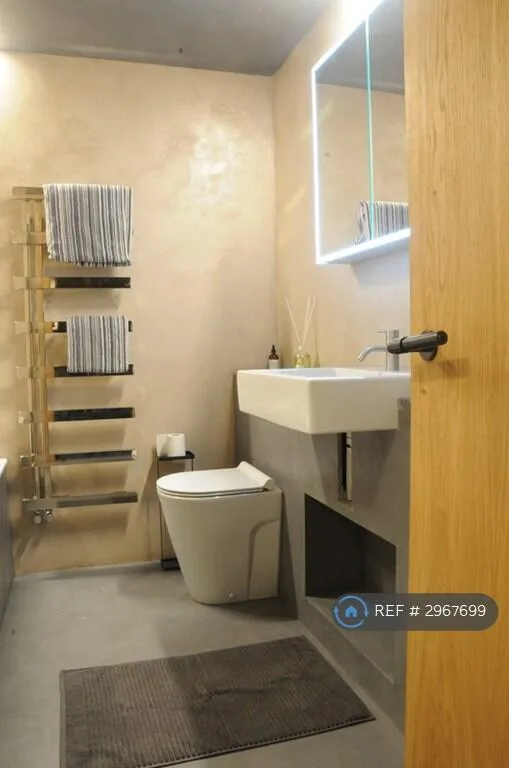 3 bedroom detached house for rent