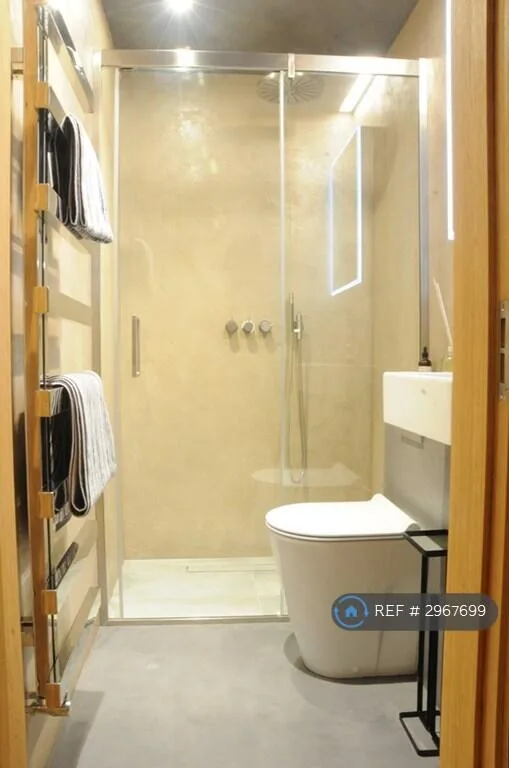 3 bedroom detached house for rent