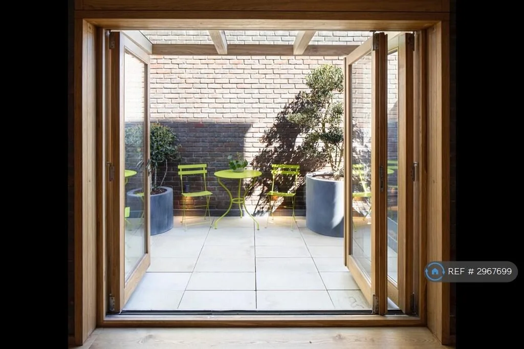 3 bedroom detached house for rent