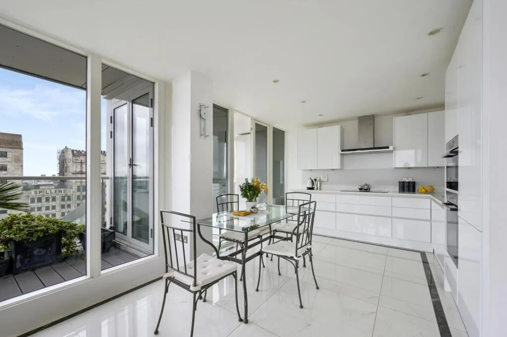 2 bedroom apartment for rent