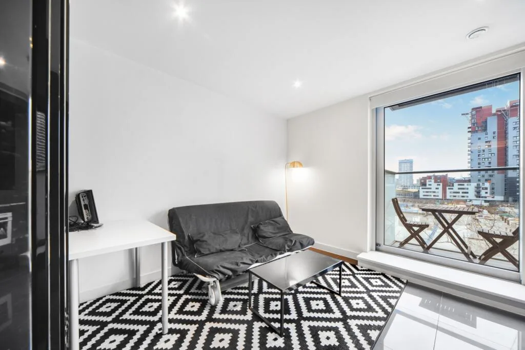 Studio flat for rent