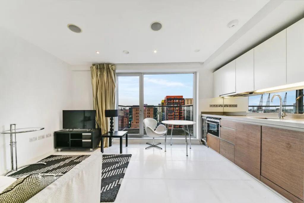 Studio flat for rent