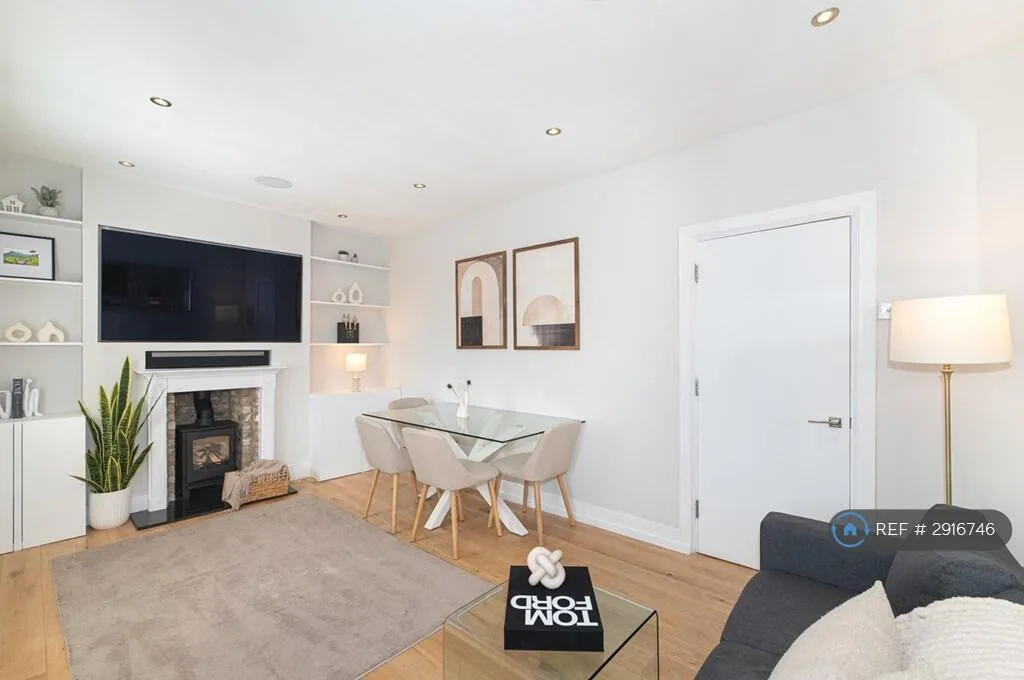 3 bedroom maisonette for rent