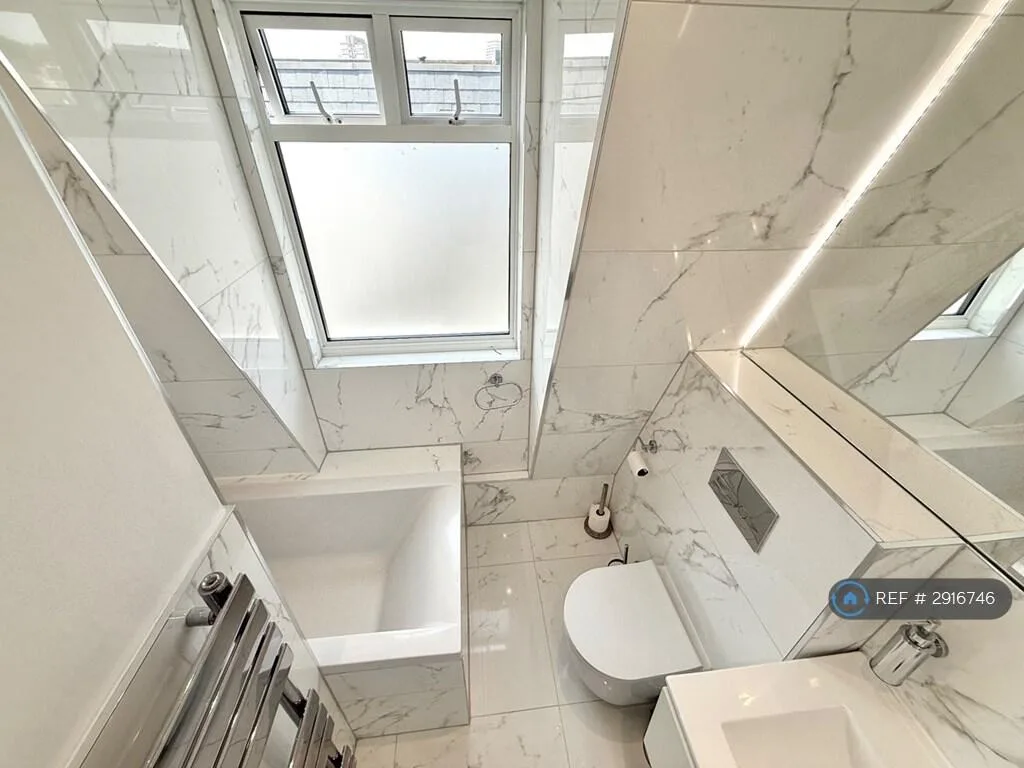 3 bedroom maisonette for rent