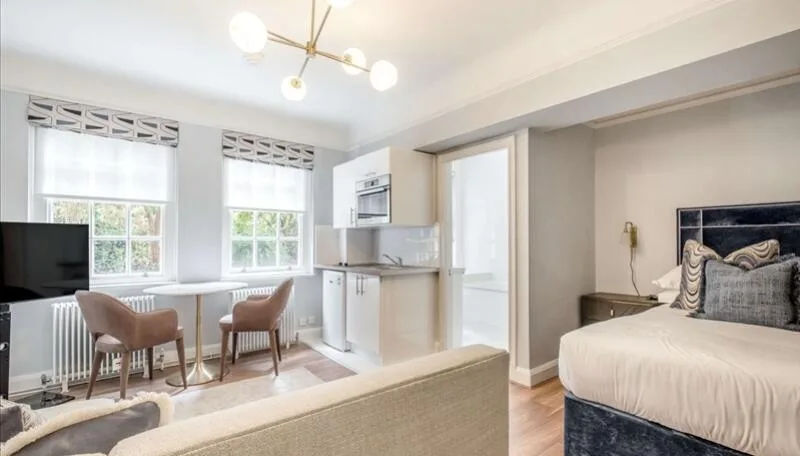 Studio flat for rent