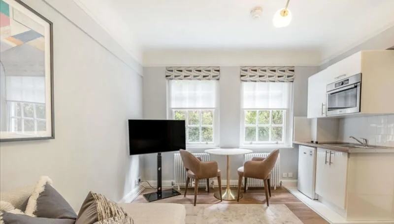 Studio flat for rent