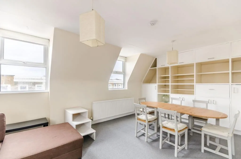 3 bedroom flat for rent