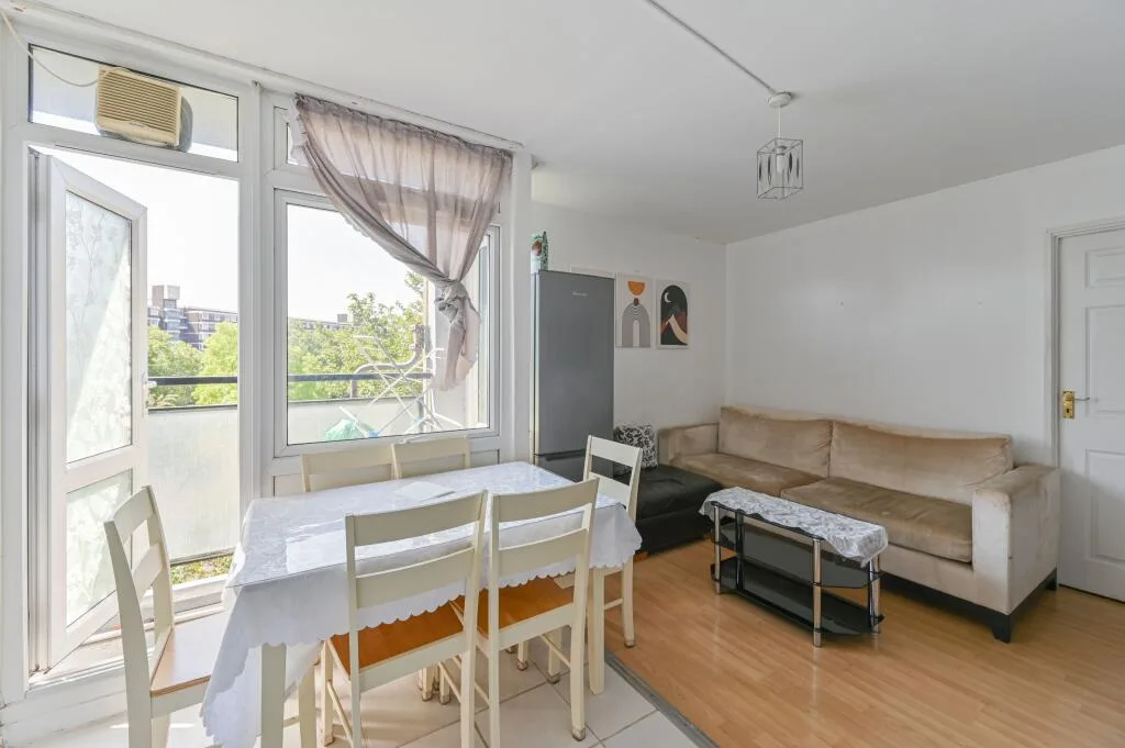 3 bedroom apartment for rent