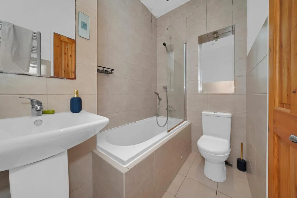 2 bedroom terraced house for rent