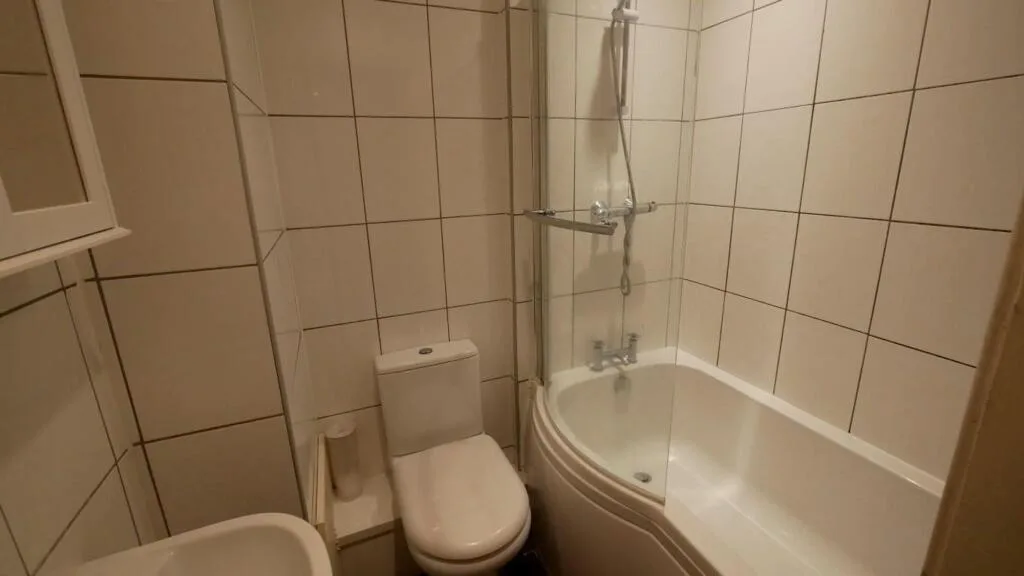 3 bedroom apartment for rent