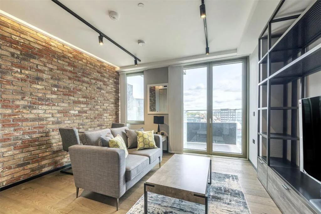 Studio flat for rent