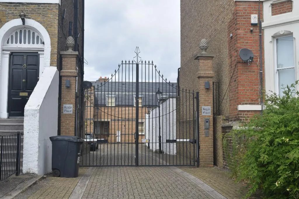 2 bedroom terraced house for rent