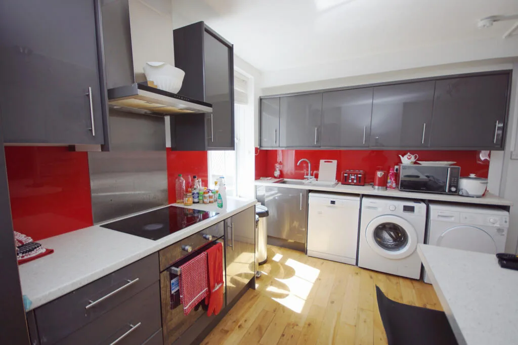 3 bedroom apartment for rent