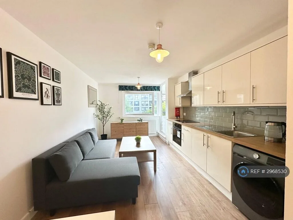 3 bedroom flat for rent