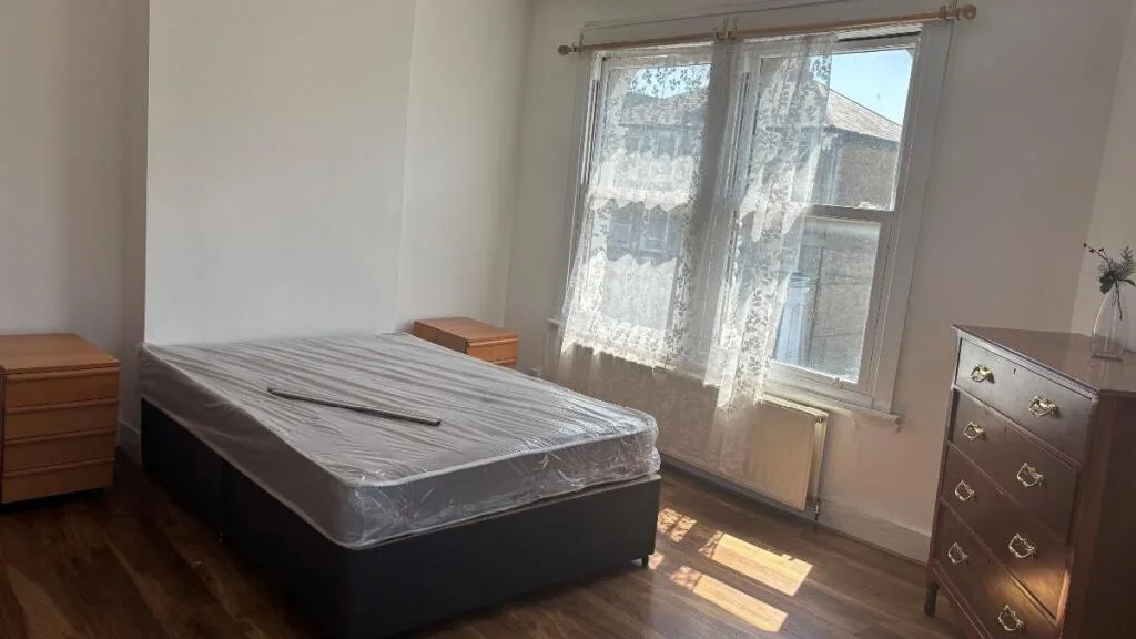3 bedroom maisonette for rent